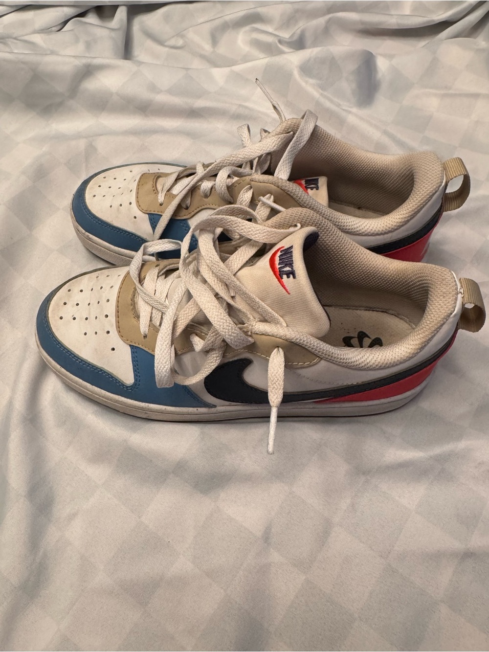Nike Kids’ Grade School Court Borough Low-Top Sneakers in Blue, Tan, Black & Red